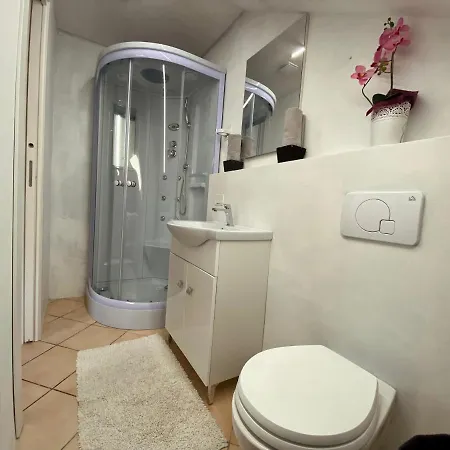 דירה Cento4 קנוביו